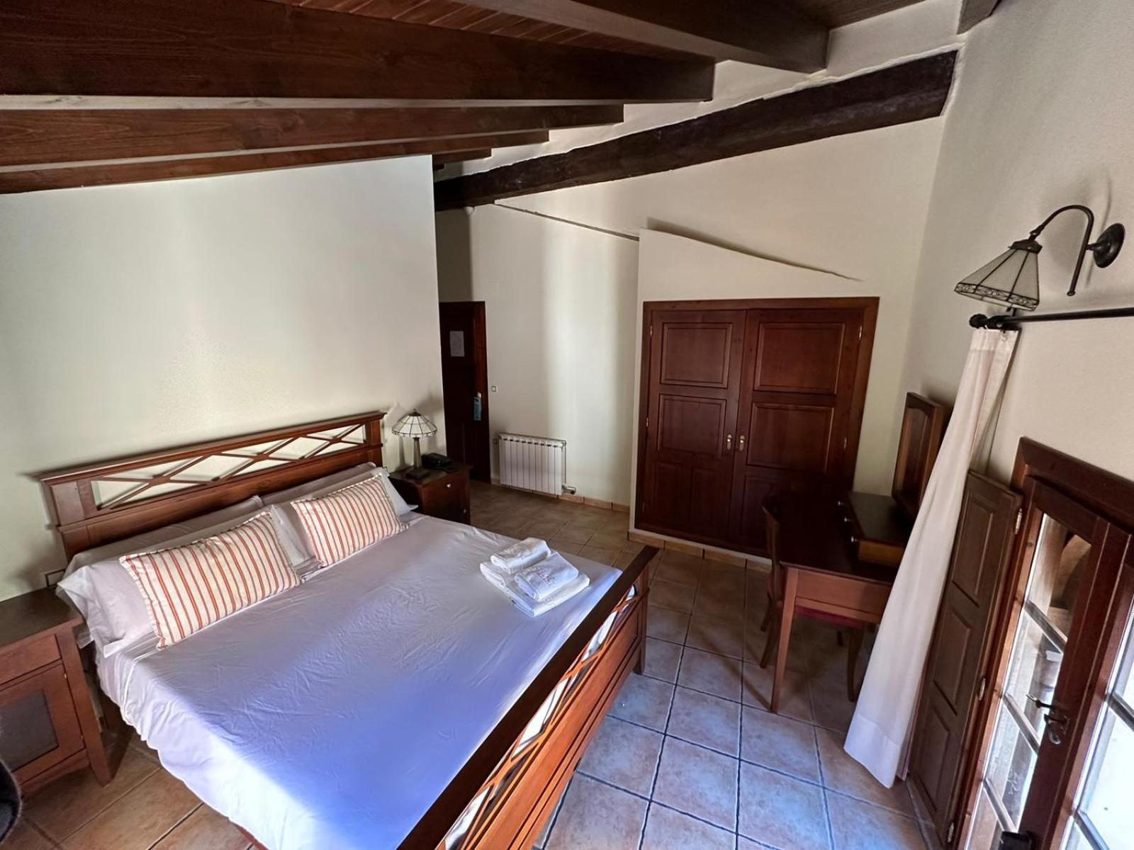 Hotel De La Villa ルビエロス・デ・モラ エクステリア 写真